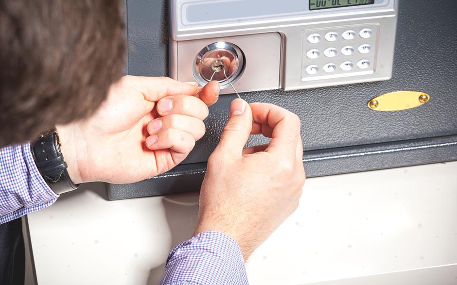 changer barillet de porte Poissy